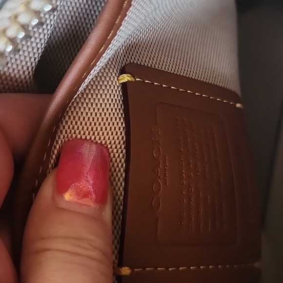 Tweed Pattern satchel I ACCEPT MOST OFFERS! - Picture 6 of 8